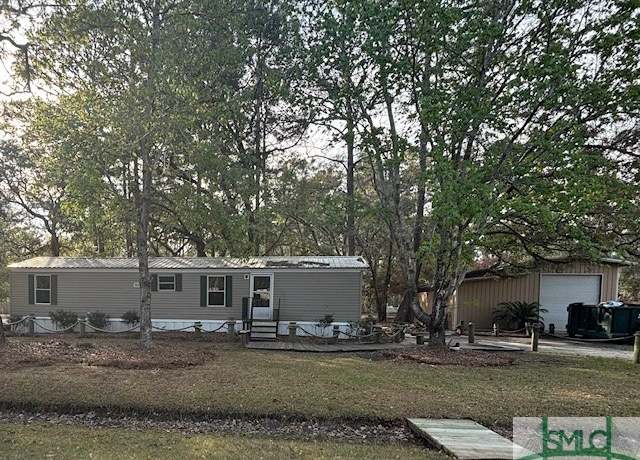 Property at 1494 Williamson Rd NE, Townsend, GA 31331, 2 beds, 1 bath