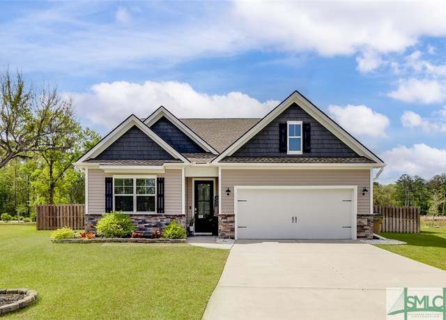 Property at 19 Wedge Cir, Richmond Hill, GA 31324, 4 beds, 2 baths