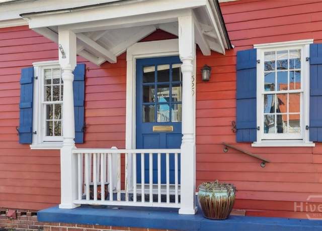 Property at 529 E Gordon St, Savannah, GA 31401, 1 bed, 1 bath