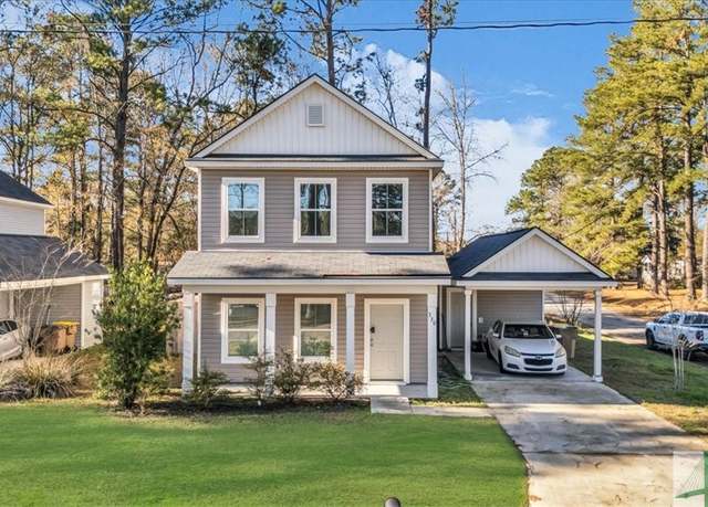 Property at 330 Carter St, Richmond Hill, GA 31324, 3 beds, 2.5 baths