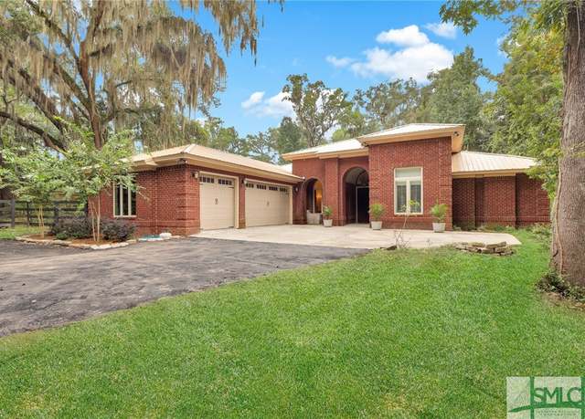 Property at 2132 Grove Point Rd, Savannah, GA 31419, 5 beds, 4 baths