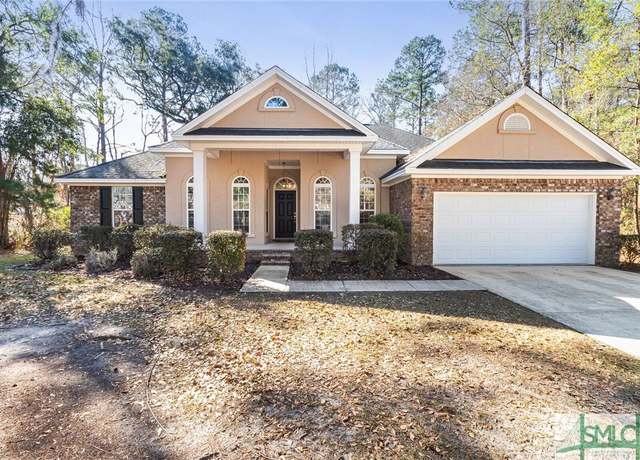Property at 511 Victors Ct, Richmond Hill, GA 31324, 4 beds, 2 baths