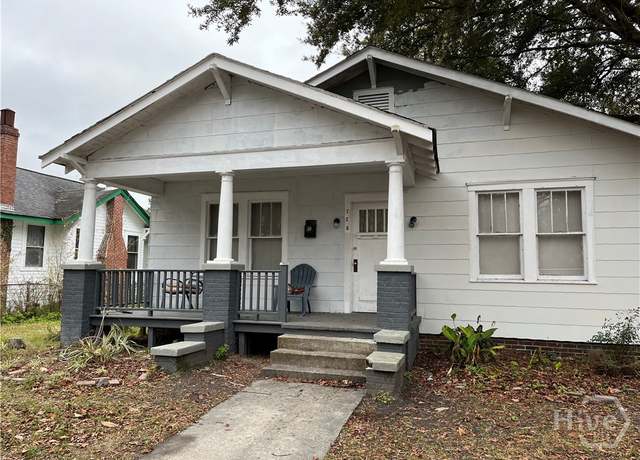 Property at 725 E 36th St, Savannah, GA 31401, 2 beds, 1 bath