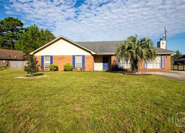 Property at 1654 Latham Ct, Hinesville, GA 31313, 3 beds, 2 baths