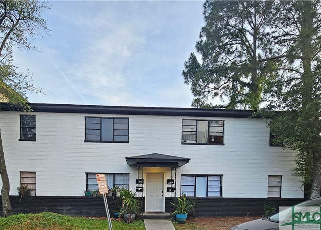Property at 503 W 42nd St, Savannah, GA 31415, 8 beds, 4 baths