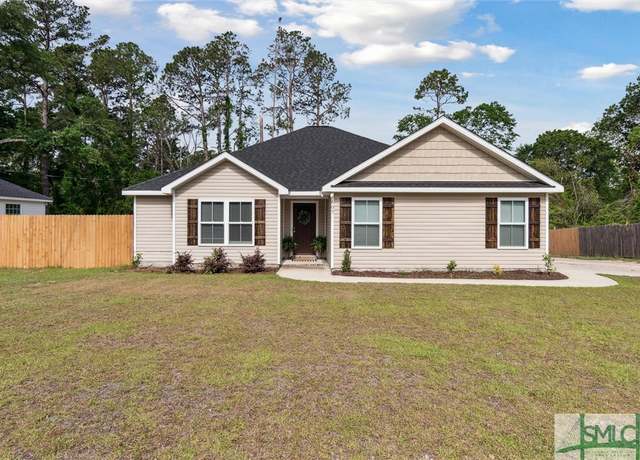 Property at 607 N Main St, Statesboro, GA 30458, 3 beds, 2 baths