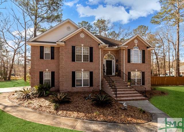 Property at 28 St Martin Cir, Richmond Hill, GA 31324, 4 beds, 3 baths