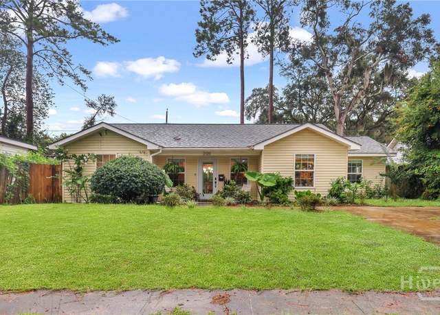 Property at 2120 Vermont Ave, Savannah, GA 31404, 4 beds, 2 baths