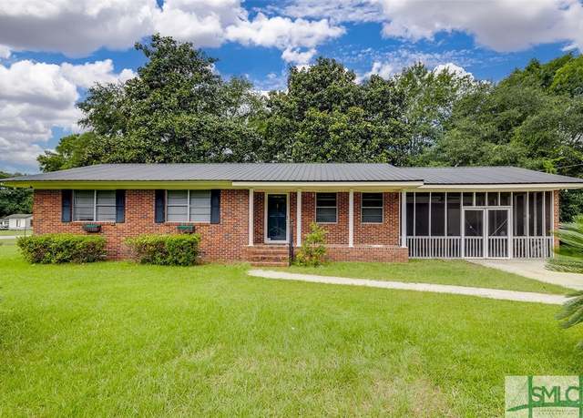 Property at 231 Warnell St, Pembroke, GA 31321, 3 beds, 2 baths