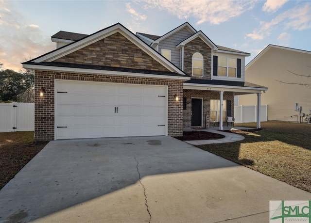 Property at 913 Jena Ct, Hinesville, GA 31313, 4 beds, 2.5 baths