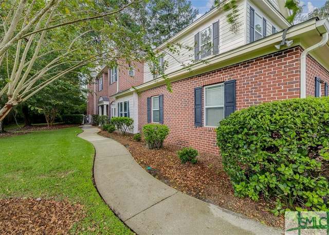 Property at 401 River Oaks Dr, Richmond Hill, GA 31324, 3 beds, 2 baths