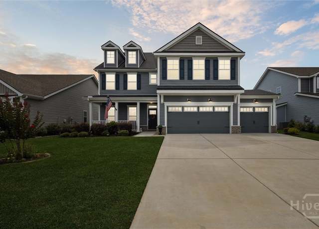 Property at 21 Shoefstall St, Savannah, GA 31407, 5 beds, 3 baths