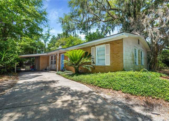 Property at 408 E Montgomery Cross Rd, Savannah, GA 31406, 3 beds, 1 bath