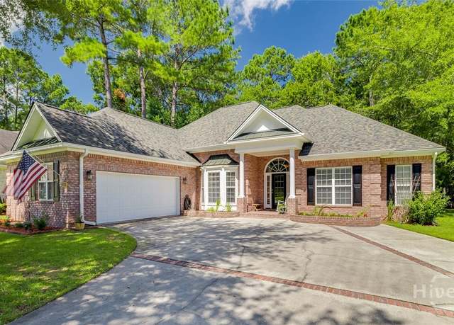 Property at 122 Titleist Cir, Savannah, GA 31419, 4 beds, 3 baths