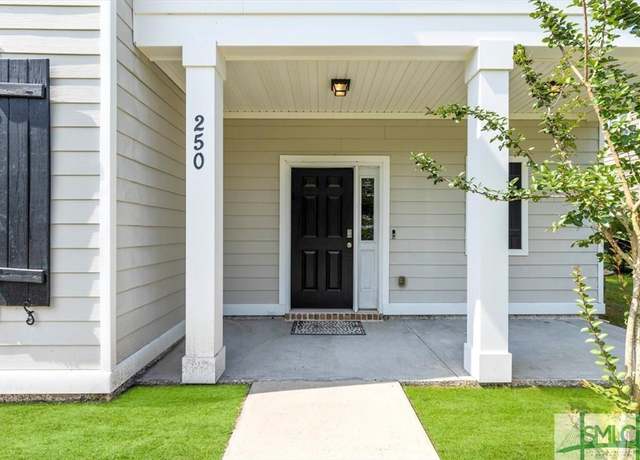 Property at 250 James Dunham Pkwy, Richmond Hill, GA 31324, 4 beds, 2.5 baths
