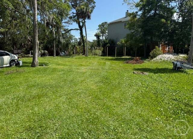 Property at 19 Logan St, Tybee Island, GA 31328