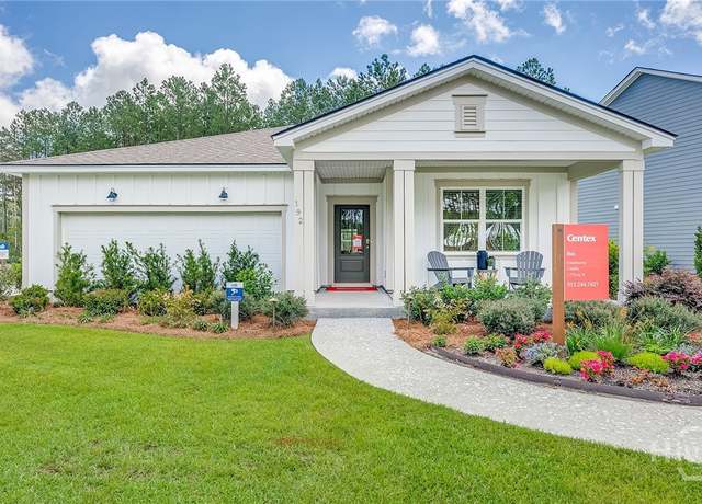 Property at 226 Shade Tree Dr, Richmond Hill, GA 31324, 4 beds, 2 baths