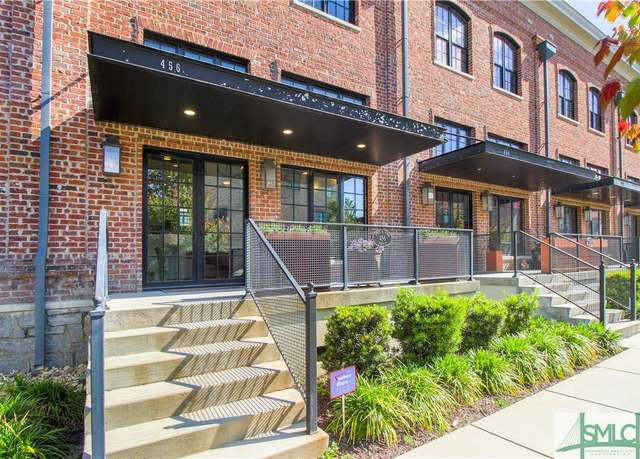 Property at 456 Port St, Savannah, GA 31401, 3 beds, 3.5 baths