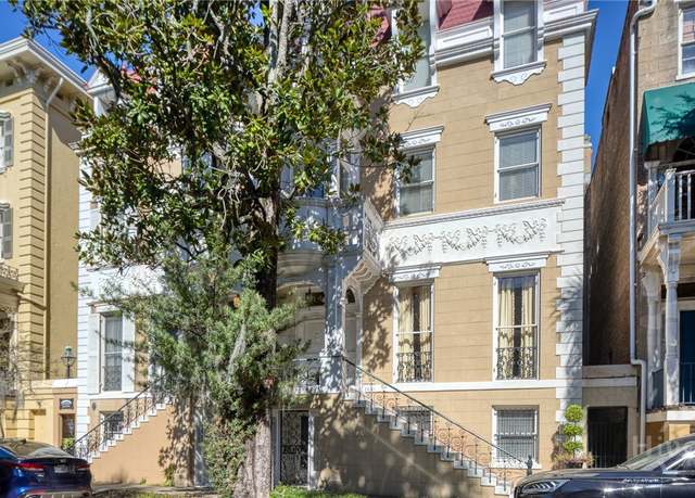 Property at 14 E Taylor St, Savannah, GA 31401, 8 beds, 8.5 baths