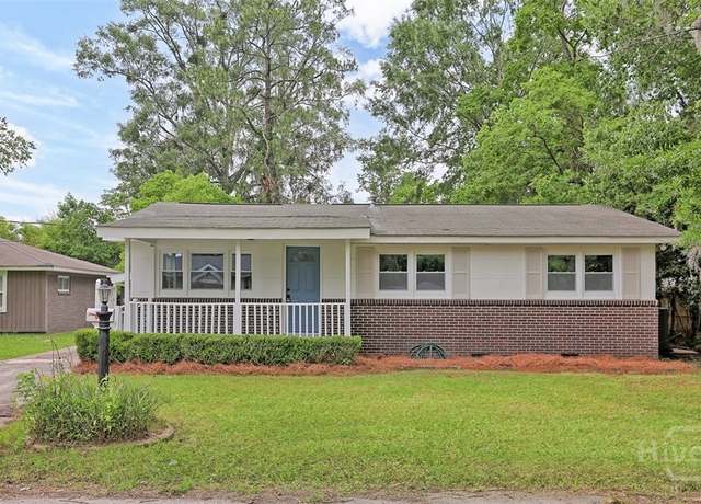 Property at 72 Bazemore Ave, Savannah, GA 31408, 3 beds, 2 baths