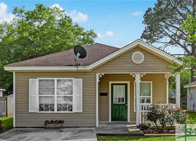 Property at 1113 E 59th St, Savannah, GA 31404, 3 beds, 2 baths