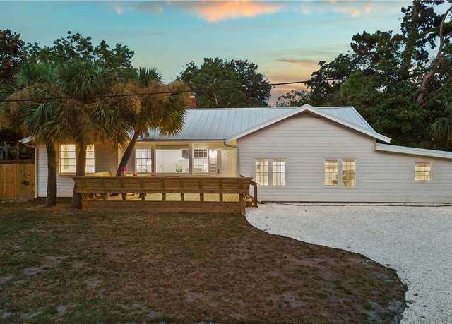 Property at 1402 6th Ave, Tybee Island, GA 31328, 8 beds, 5 baths