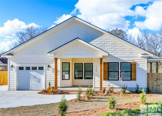 Property at 125 Fair St, Savannah, GA 31408, 4 beds, 3 baths