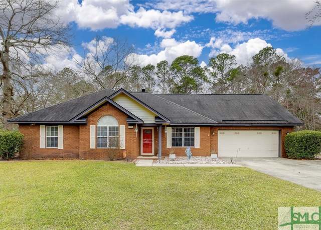 Property at 335 Sandhurst Dr, Richmond Hill, GA 31324, 4 beds, 3 baths