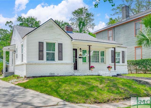 Property at 1221 E 32nd St, Savannah, GA 31404, 3 beds, 2 baths