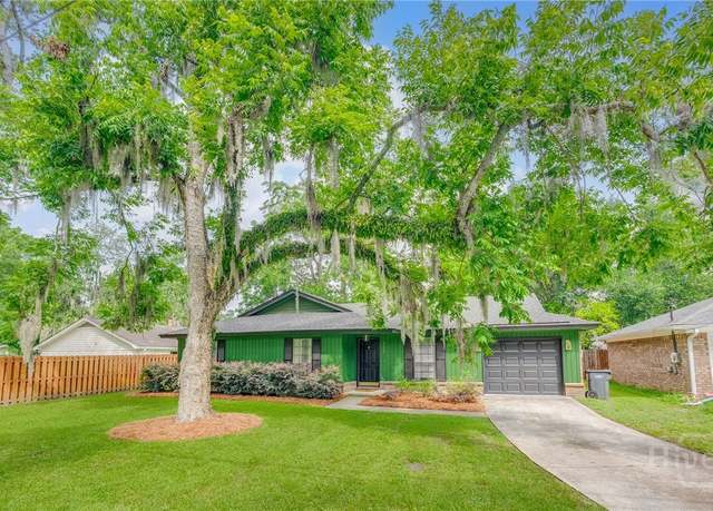 Property at 2240 Norwood Ave, Savannah, GA 31406, 3 beds, 2 baths