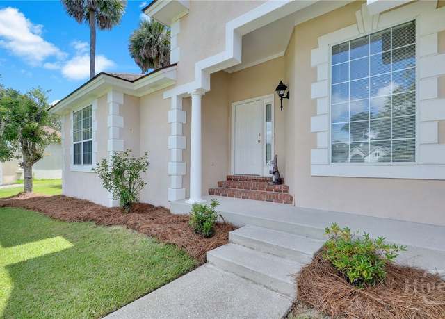 Property at 10 Indian Summer Ct, Savannah, GA 31410, 4 beds, 2 baths