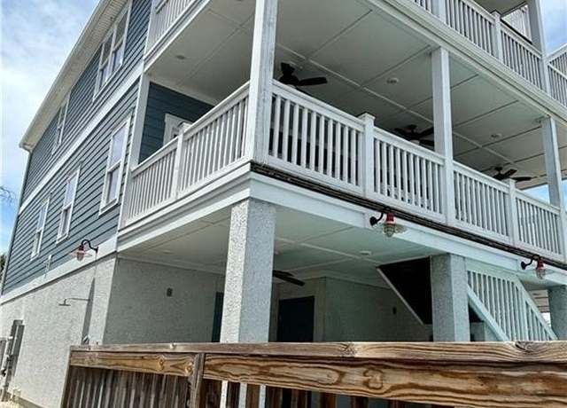 Property at 8 13th Ln, Tybee Island, GA 31328, 4 beds, 3 baths