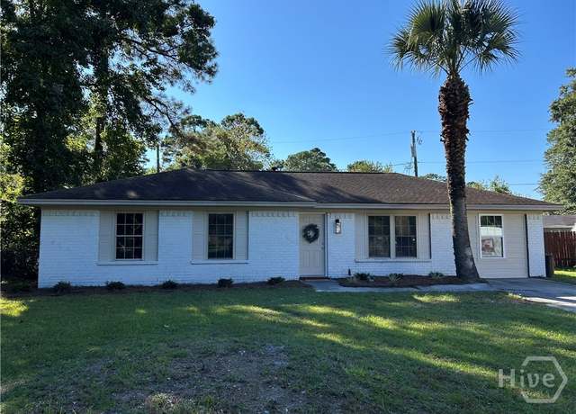 Property at 4 Cross Bow Ct, Savannah, GA 31406, 3 beds, 1.5 baths
