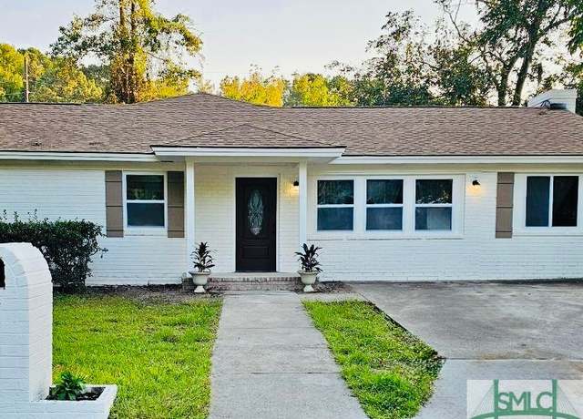 Property at 2025 Tuskegee St, Savannah, GA 31405, 4 beds, 3 baths