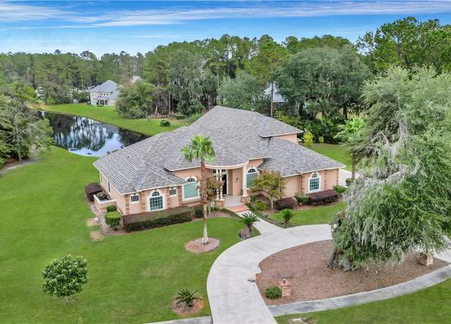 Property at 1108 Saint Catherine Cir, Richmond Hill, GA 31324, 6 beds, 6.5 baths
