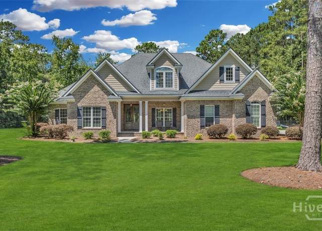 Property at 382 Savannah Rd, Richmond Hill, GA 31324, 5 beds, 4 baths