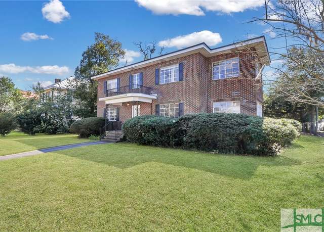 Property at 625 E 41st St, Savannah, GA 31401, 7 beds, 4 baths