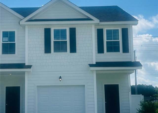 Property at 122 Stafford Loop, Richmond Hill, GA 31324, 3 beds, 2.5 baths