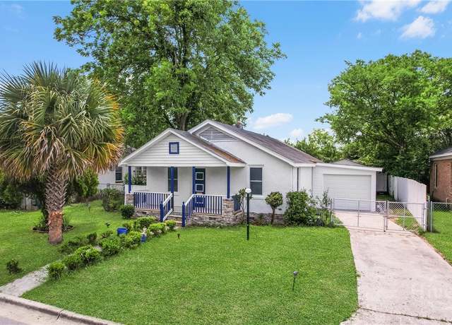 Property at 1117 W 41st St, Savannah, GA 31415, 3 beds, 1.5 baths