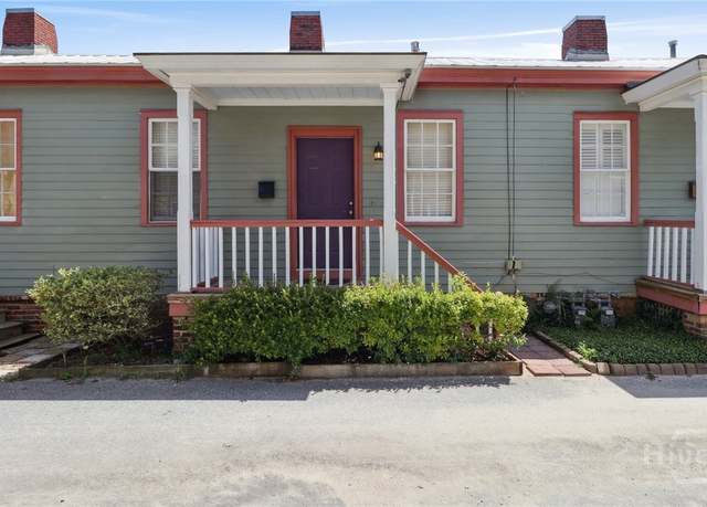 Property at 545 E Macon St, Savannah, GA 31401, 2 beds, 1 bath