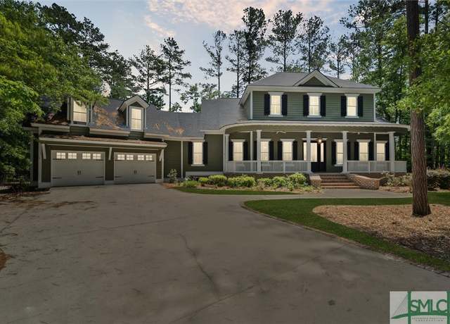 Property at 80 Hickory St, Richmond Hill, GA 31324, 5 beds, 4.5 baths