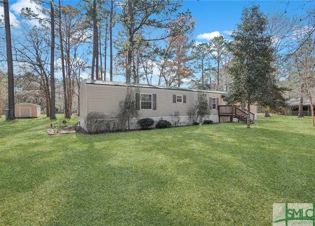 Property at 6518 Buchan Rd, Pembroke, GA 31321, 3 beds, 2 baths