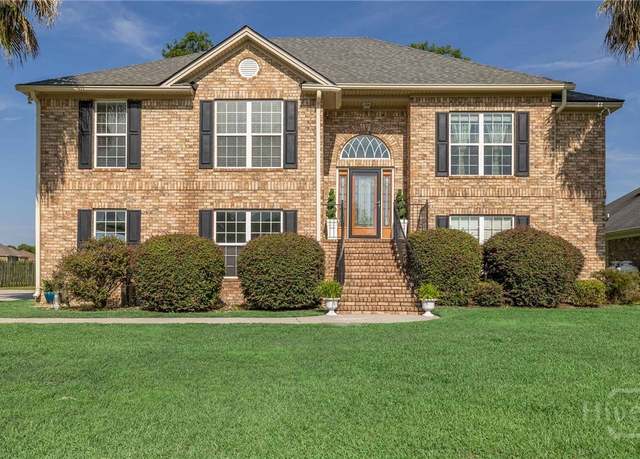 Property at 9 Sweetwater Ct, Savannah, GA 31419, 5 beds, 3 baths