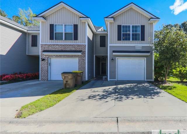 Property at 30 Walker Ct, Richmond Hill, GA 31324, 3 beds, 2.5 baths