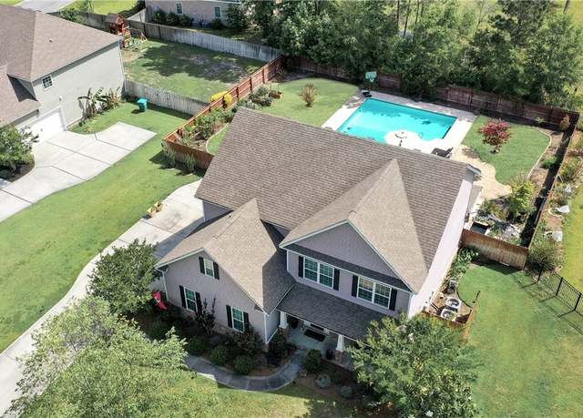 Property at 203 Lennox Pl, Rincon, GA 31326, 5 beds, 3 baths