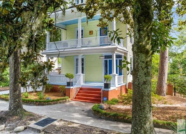 Property at 623 W 44th St, Savannah, GA 31405, 5 beds, 3 baths