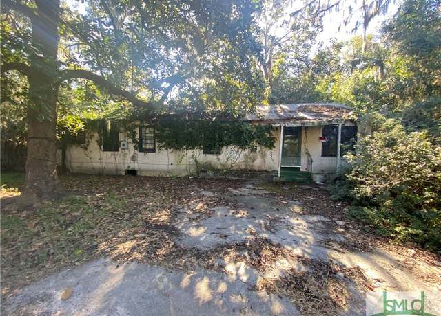 Property at 5 Abraham Rd, Savannah, GA 31406, 2 beds, 1 bath
