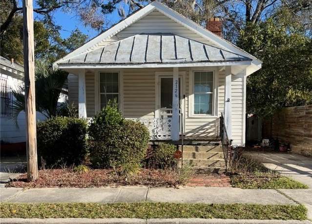 Property at 2126 Florida Ave, Savannah, GA 31404, 2 beds, 1.5 baths