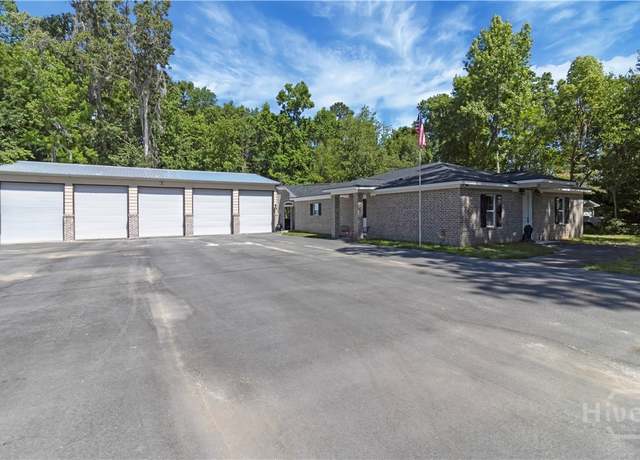 Property at 238-A W Magnolia Ave, Savannah, GA 31419, 3 beds, 2 baths