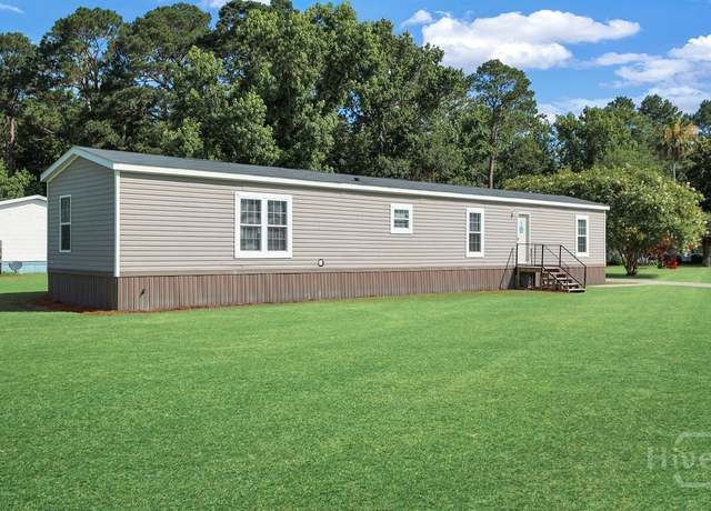 Property at 114 Zipperer Dr, Savannah, GA 31419, 2 beds, 2 baths